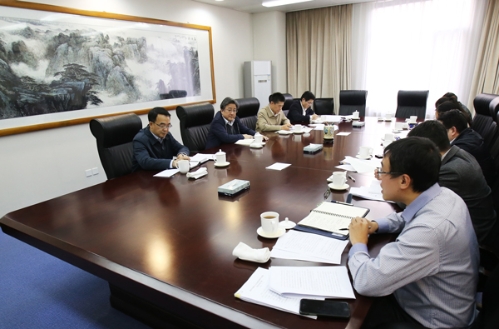 余剑锋参加政研企管部支部组织生活会:打造集团强大智囊团