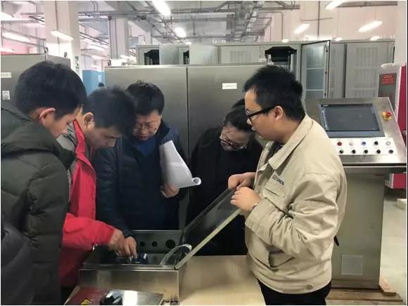 田湾核电站5号机组装卸料机电控系统顺利通过出厂验收