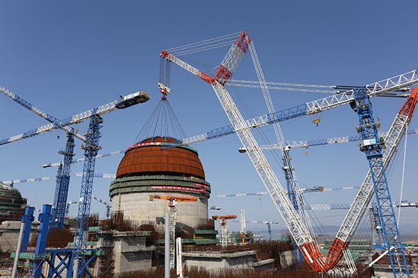 全球第三台华龙一号提前10天实现穹顶吊装