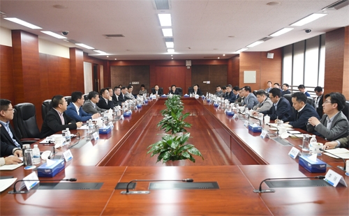 中核集团与上海电气会谈:扩大深化合作领域携手“走出去”