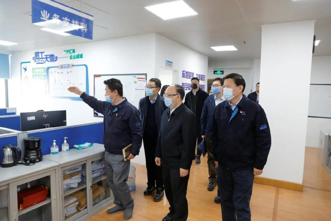 中核集团总会计师陈书堂在秦山核电调研指导
