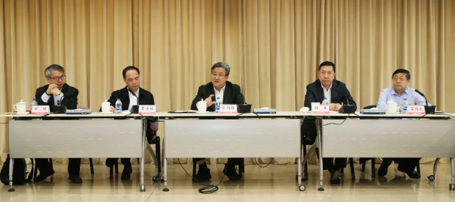 中核集团第五届科学技术委员会在京成立