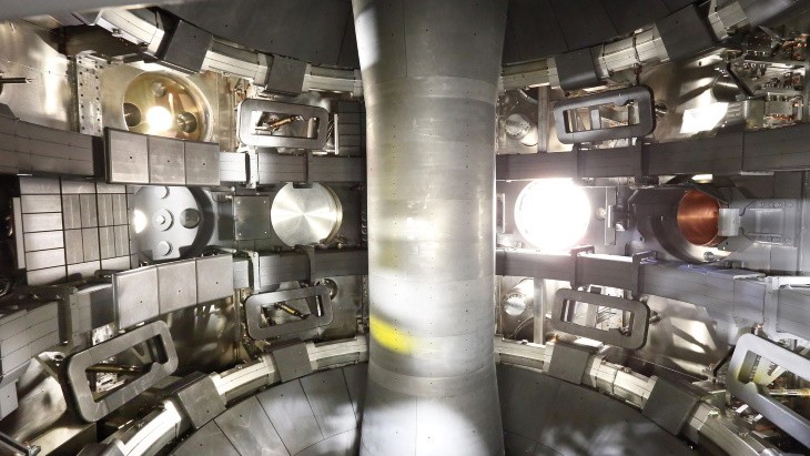 英国研究Super-X偏滤器排气系统 延长托卡马克组件使用寿命更