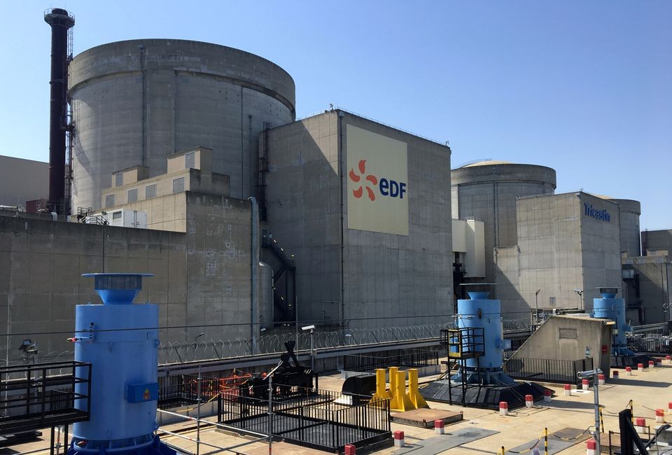 法国核电反应堆6月发电量同比增长 29.9%