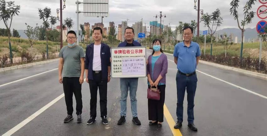 甘肃建投安装公司第五工程公司榆中县周前村道路工程顺利通过验收