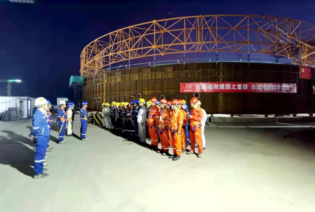 助力碳中和|漳州核电2号机组核岛钢衬里模块6安全稳妥吊装成功