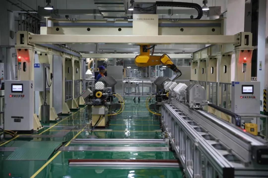 我国最大压水堆核电站燃料元件生产线:时代热血在这里流淌
