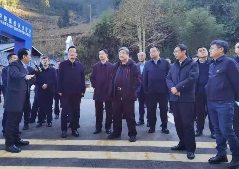 持续助推重庆高质量发展 余剑锋与重庆市市长会谈