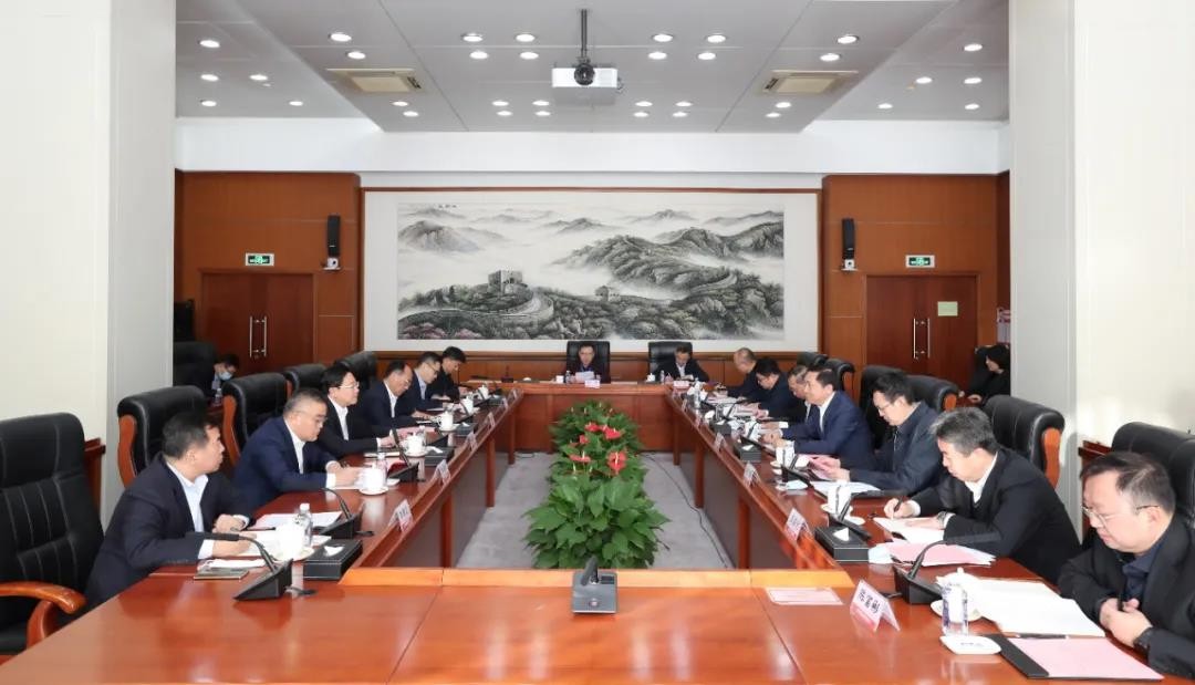 中核集团与青岛市政府会谈：发挥“核”力 推动建设智慧青岛、美丽青岛