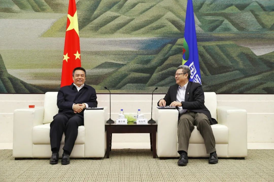 钱智民会见曹志安
