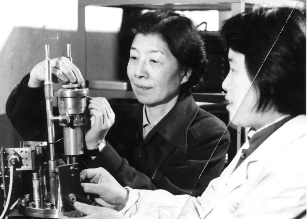 80年代中国著名的7位女物理学家，3位在核工业！