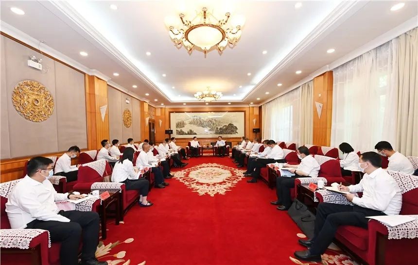 杨长利拜会青海省委书记信长星