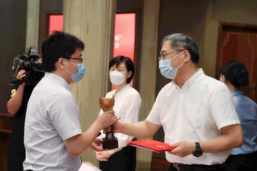 “华龙一号“核电汽轮机低压焊接转子工艺技术研发及产业化应用获特等奖