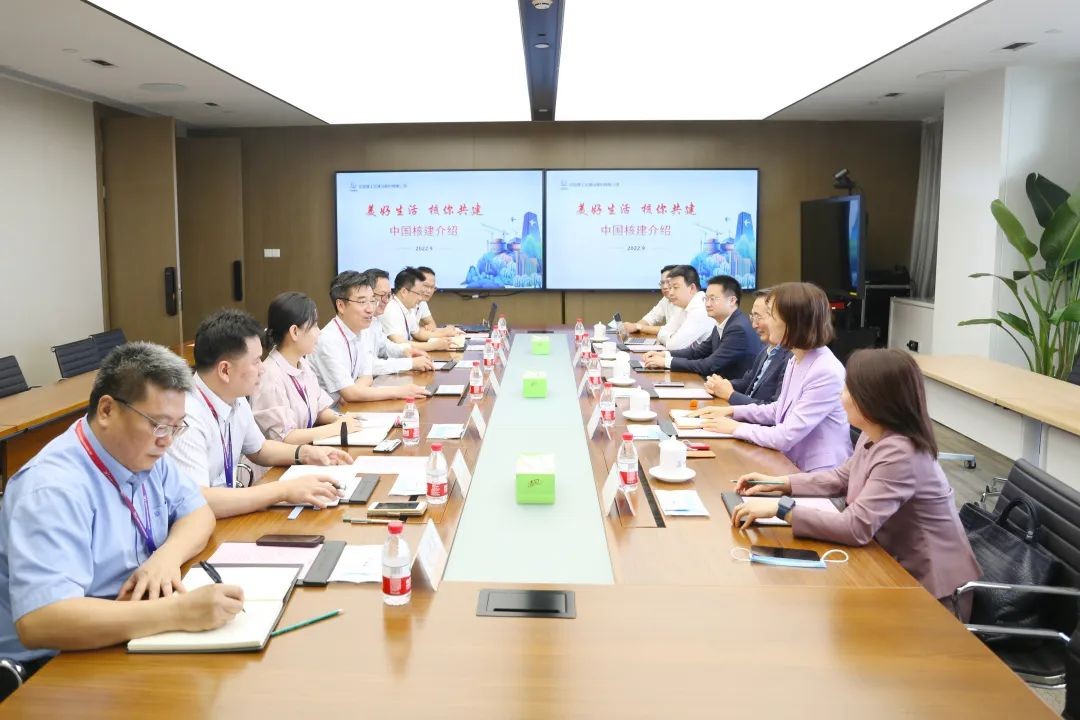 陈宝智会见亚太投资银行董事会主席刘绪铭一行