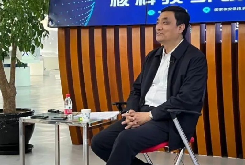 董保同任生态环境部党组成员