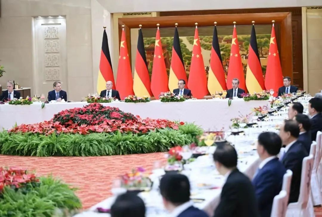 钱智民出席中德经济界代表座谈会并发言