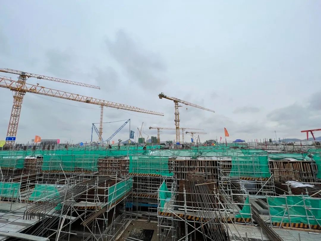 三门核电3号机组常规岛首块零米层楼板浇筑完成