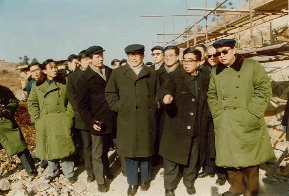 江泽民同志对核电事业的关怀!
