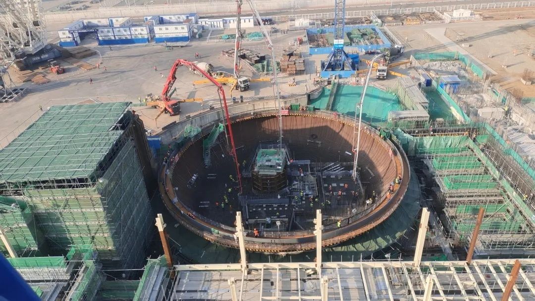 中核二四完成海阳核电3号核岛反应堆内部结构二、三层施工