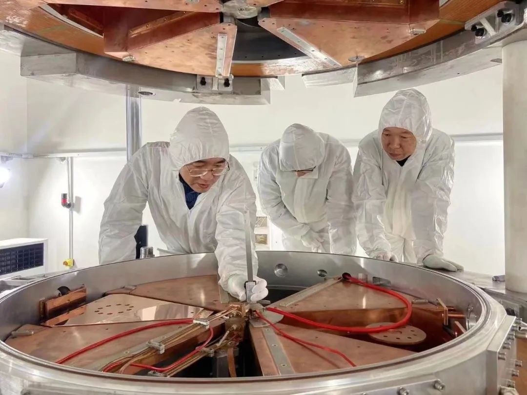 国家电投首台质子加速器样机自主研制成功