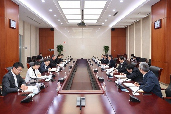 温枢刚会见亿利资源集团董事长王文彪
