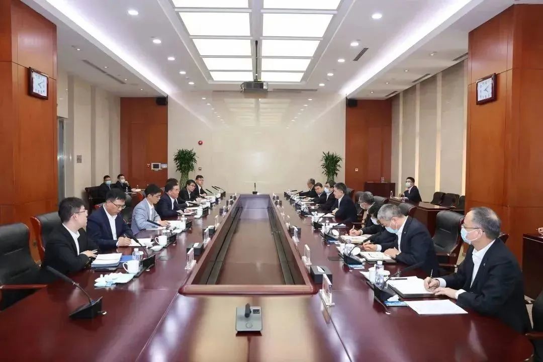 温枢刚会见明阳集团董事长张传卫