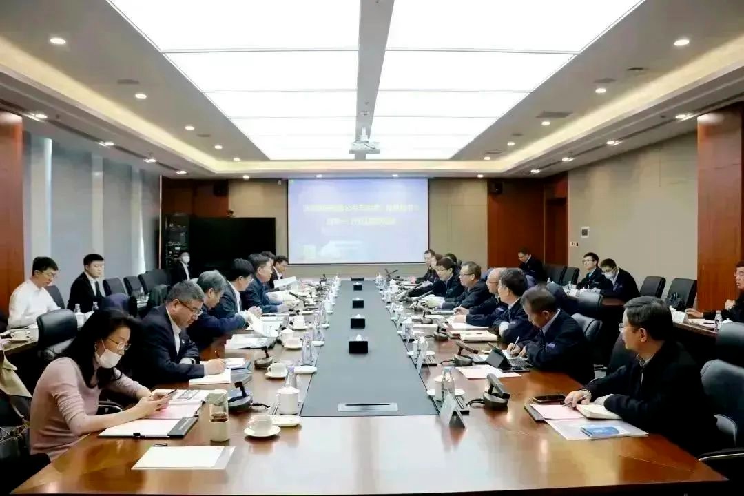 中核集团总经理、党组副书记顾军到西核设备调研指导工作