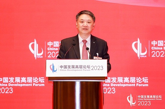 温枢刚参加中国发展高层论坛