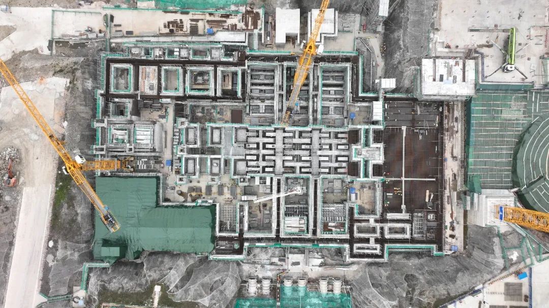 三门核电4号机组常规岛底板施工完成