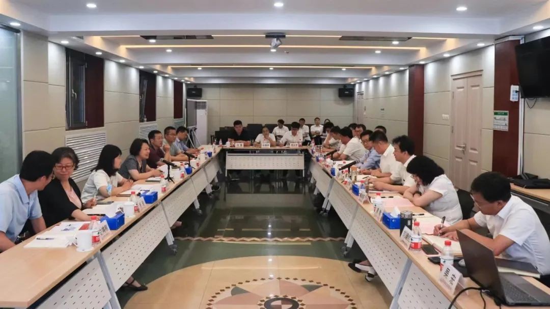 生态环境部辐射源安全监管司司长刘璐一行到中核清原调研指导