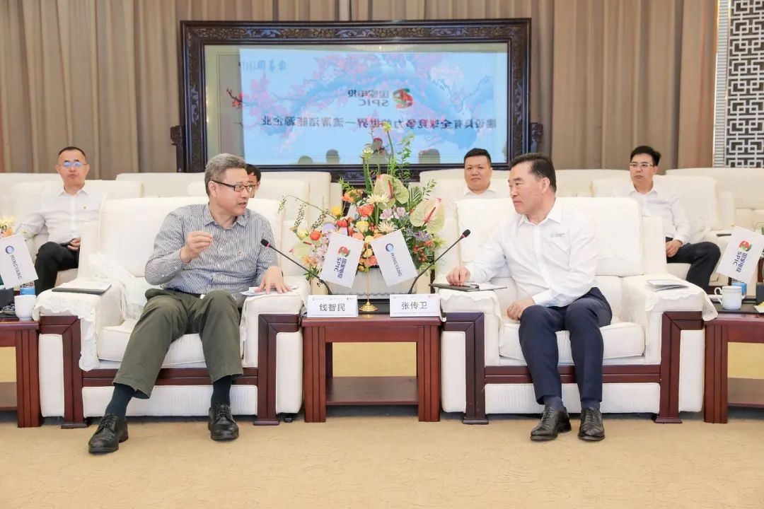 钱智民与明阳集团董事长张传卫会谈