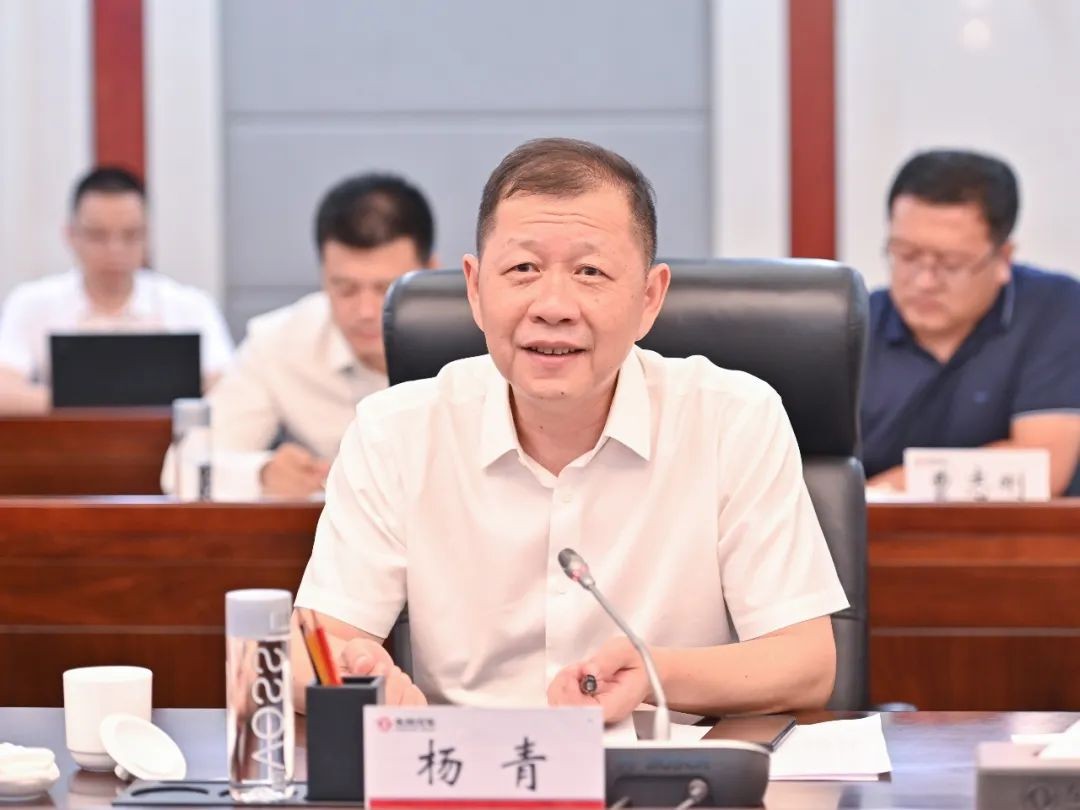 钱智民与东风集团总经理杨青会谈