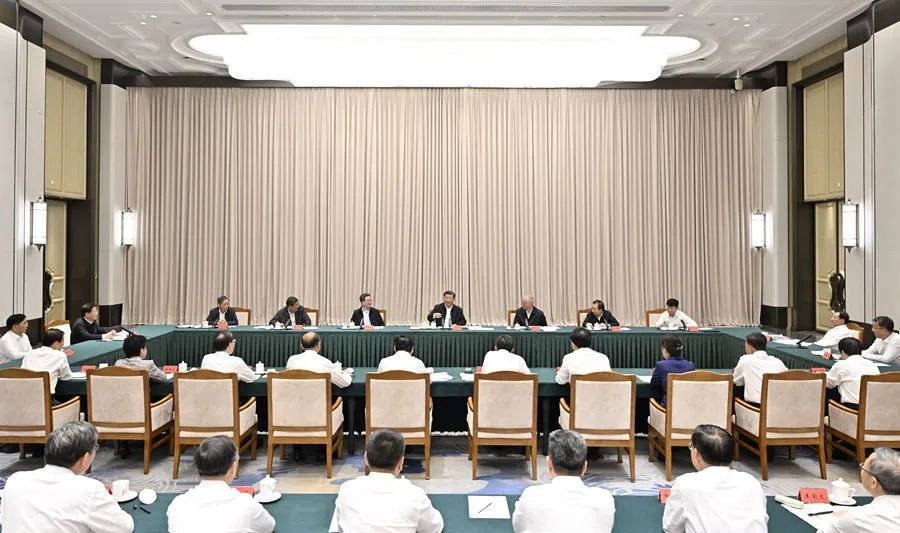 习近平东北讲话：加快发展风光、核电等清洁能源，建设一体化能源基地