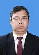 李定成卸任