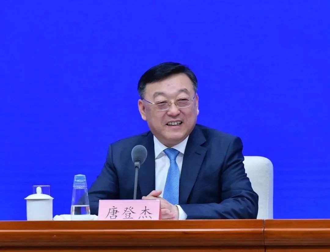 唐登杰任山西省委书记，曾任国家原子能机构主任