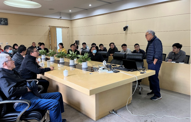 国际顶尖等离子体物理学者陈骝教授赴西物院访问