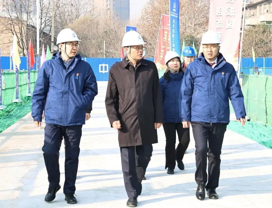 中核浦原党委书记、董事长孙云根对西核设备先进核设备制造基地一期工程开展安全生产大检查