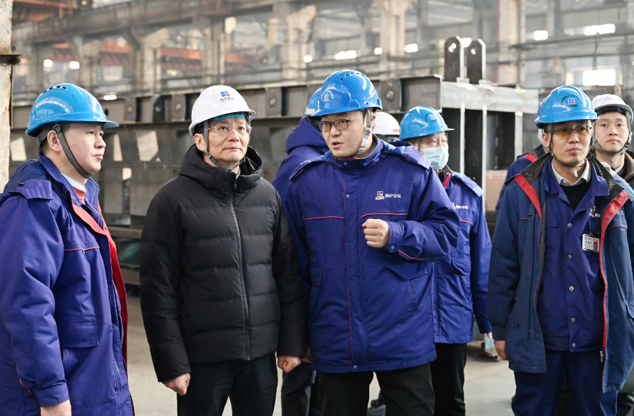 紧绷思想之弦、筑牢安全防线——黄伟带队开展节前安全生产专项检查