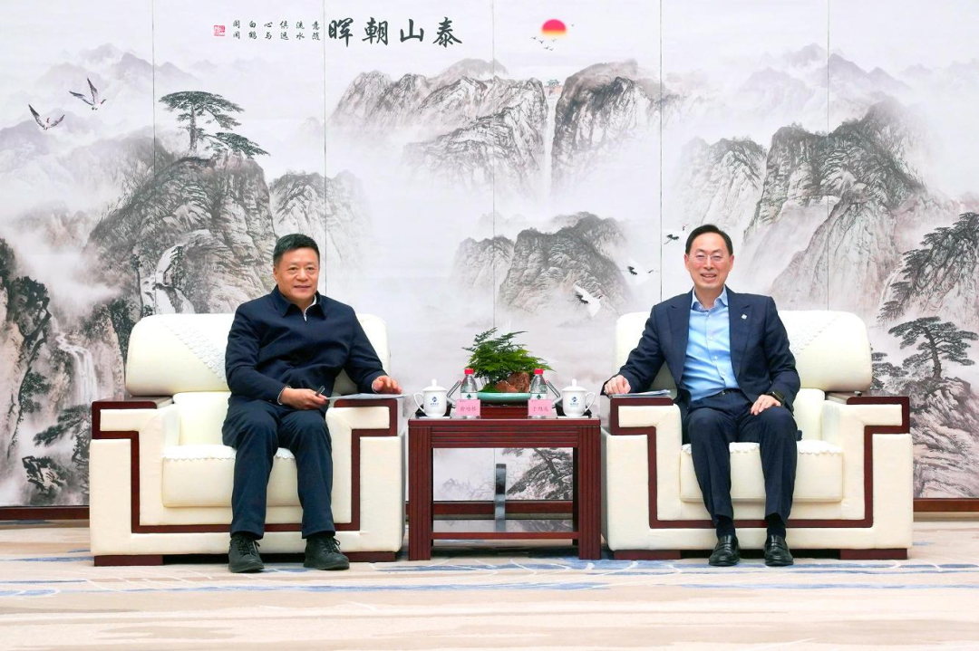 俞培根率队访问通用技术集团