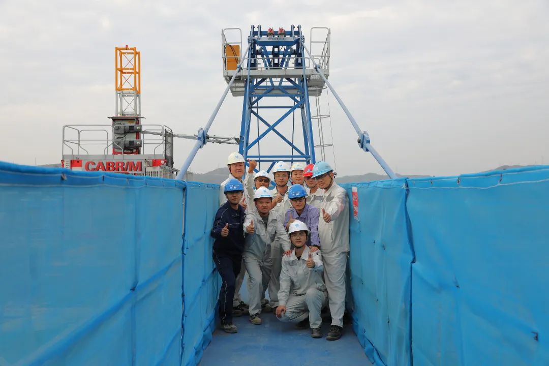 坐着“电梯”建核电基地!