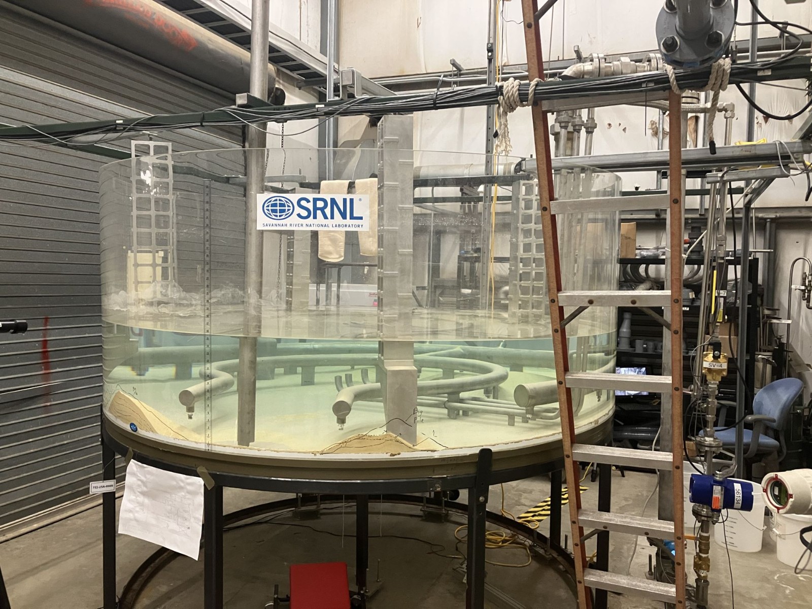 萨凡纳河核解决方案公司与实验室合作取得非铝废核燃料处理重大进展