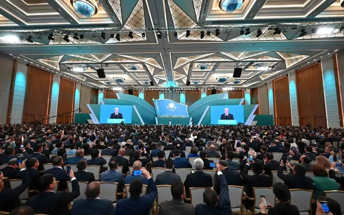 哈萨克斯坦：核电公投将决定国家未来的发展方向