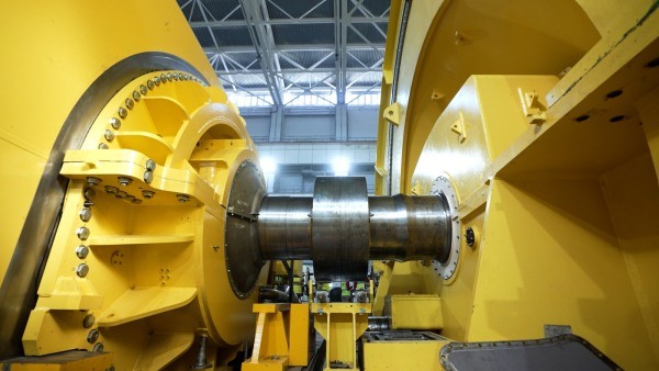 Rosatom 已完成 VVER-1200 阿库尤核电站第一台发电机组的涡轮机安装