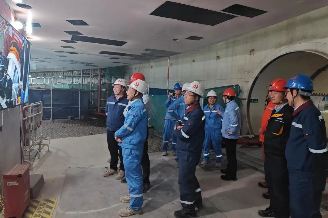 中核五公司自研窄间隙焊机首次应用到核电主管道焊接