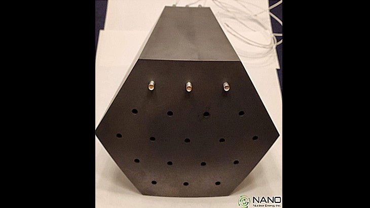 NANO核能公司组装ZEUS反应堆首个堆芯硬件进行非核测试