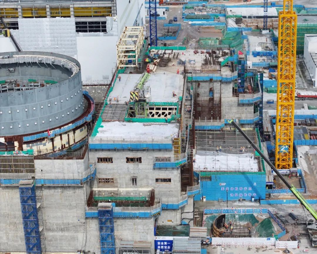 廉江核电首个核岛厂房顺利封顶