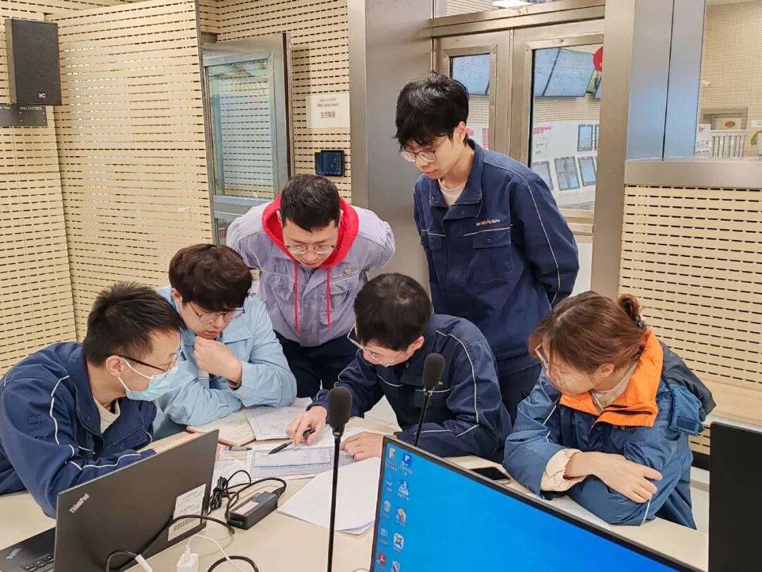 三澳核电项目1号机组非安全级DCS现场控制站“清空下装”工作顺利收官