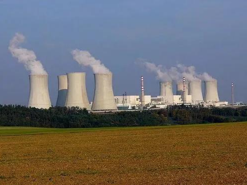 英国核工业主流技术路线已从气冷堆转向轻水堆