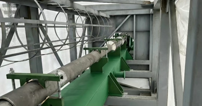 俄罗斯为在建MBIR研究堆装卸料机构与乏燃料组件汽水清洗装置座