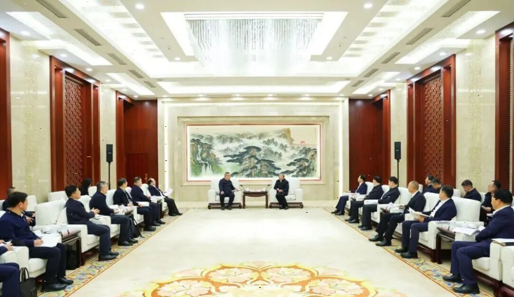 中核集团董事长、总经理与山东省委书记会谈